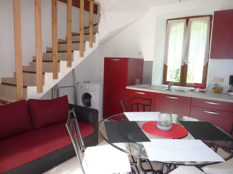 La Petite Maison D'Arnal Sainte-Énimie Eksteriør bilde