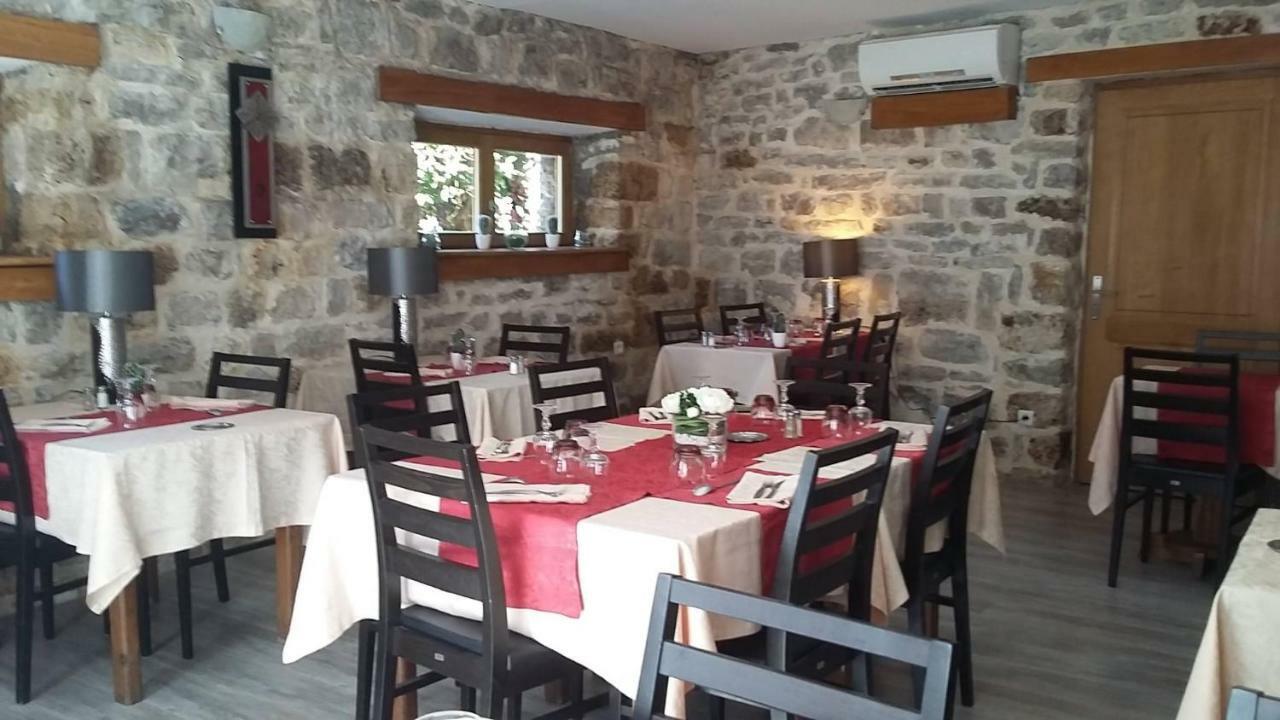 La Petite Maison D'Arnal Sainte-Énimie Eksteriør bilde